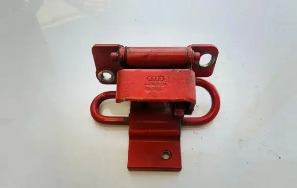 Audi A4 S4 B5 8D Rear door lower hinge 4a0833412a