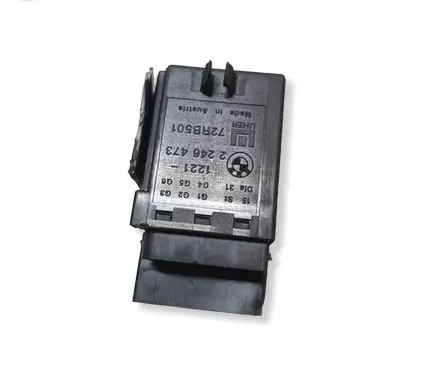 BMW 5 E39 Glow plug pre-heat relay 2246473 1221 72RB501
