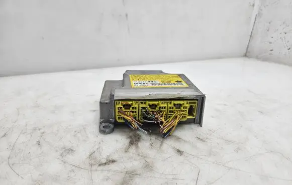Mitsubishi Grandis Airbag control unit/module MN141401