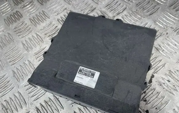 Toyota Prius (XW30) Engine control unit/module ECU 8968147460