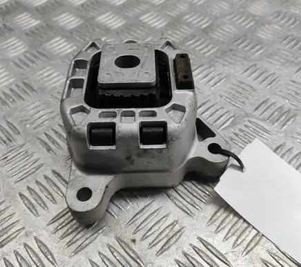 BMW X2 U10 Engine mount bracket 9894730