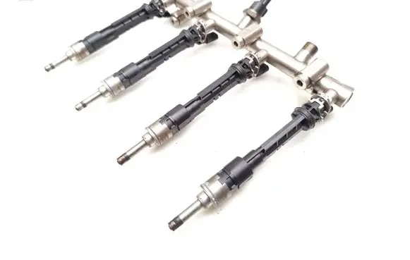 Nissan X-Trail T32 Fuel injectors set 175220286R A2820704000