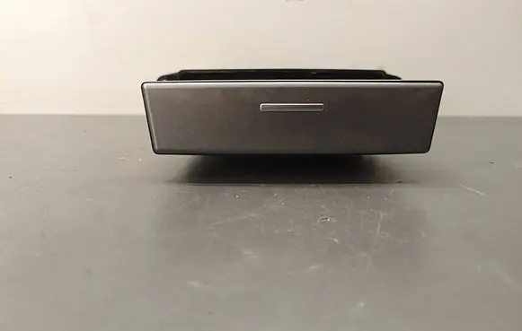 BMW 5 E60 E61 Car ashtray 6976375 13052009