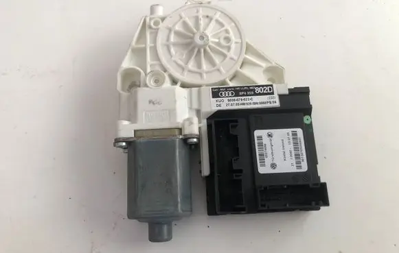 Audi A3 S3 8P Rear door window regulator motor 8P4959802D