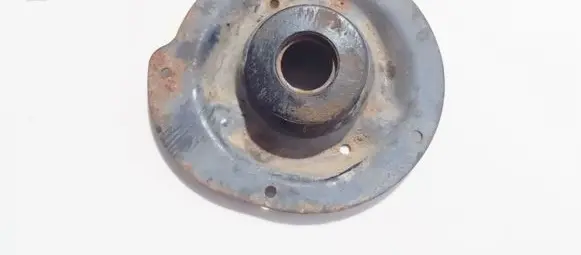 Hyundai i20 (PB PBT) Coil spring mount 