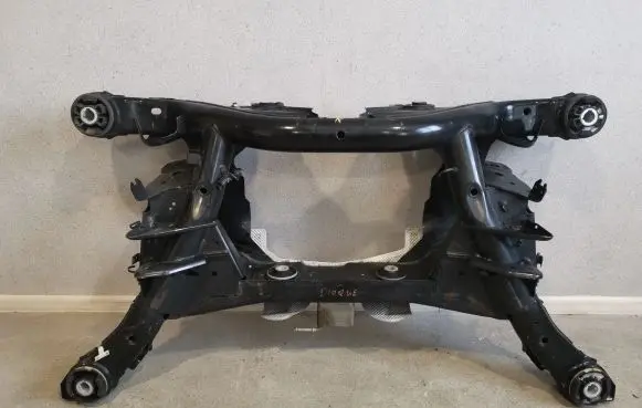Land Rover Range Rover Evoque L551 Rear subframe 