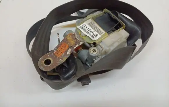 Chevrolet Spark Front seatbelt 