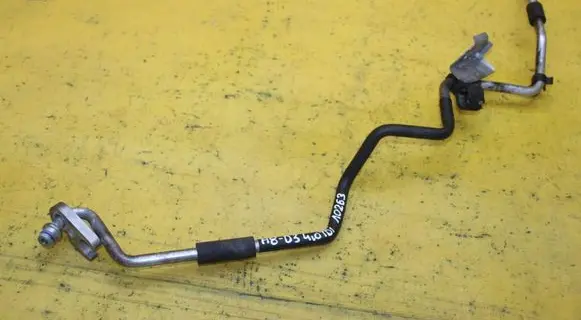 Audi A8 S8 D3 4E Air conditioning (A/C) pipe/hose