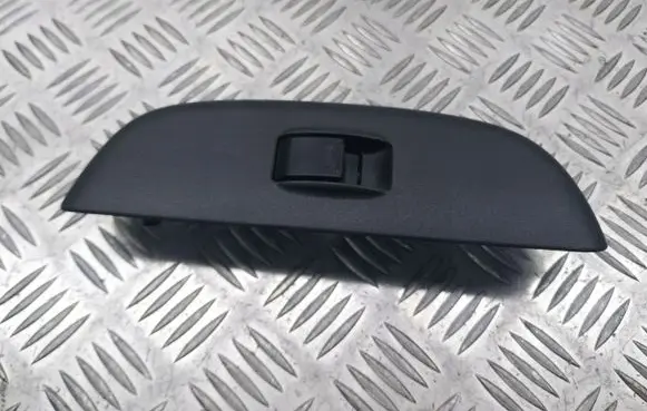 Toyota Yaris Verso Quarter vent window switch 