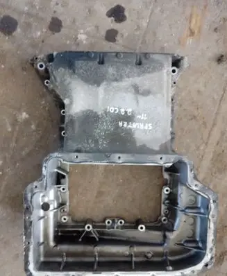 Mercedes-Benz Sprinter W906 Oil sump 