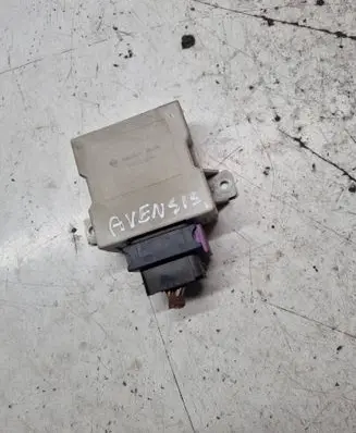 Toyota Avensis T250 Window wiper relay 150696