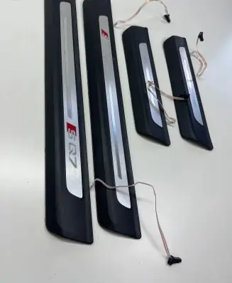 Audi Q7 4M sill trim set (inner) 4M0947417 608023