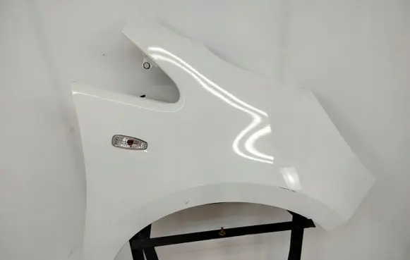 KIA Rio Fender 
