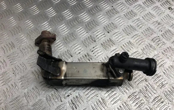 BMW 1 E81 E87 EGR valve cooler 779006504 7790065