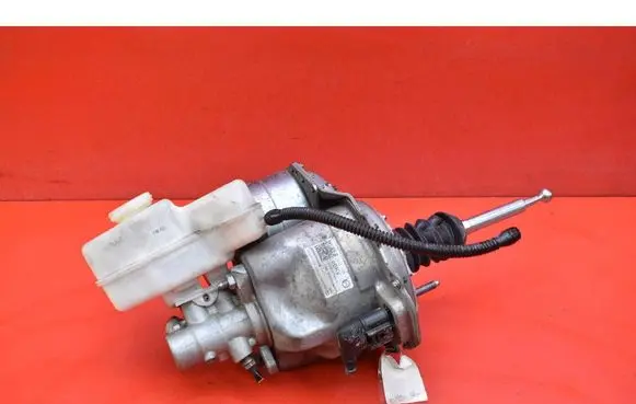 Skoda Octavia 985 Brake booster 5WB614105AB