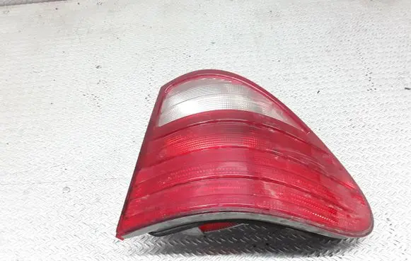 Rear/tail lights