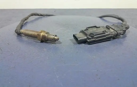 BMW X5 E53 Lambda probe sensor 8476455