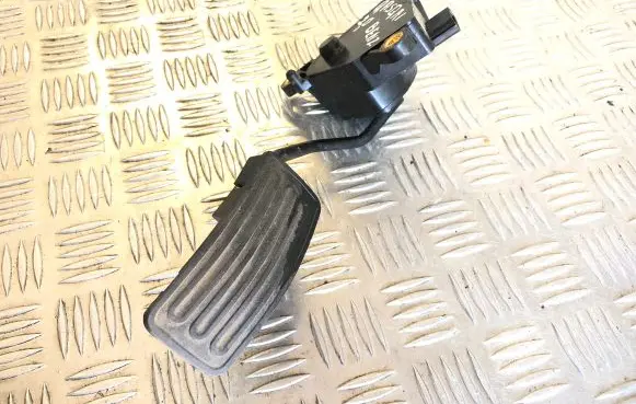 Nissan Qashqai Accelerator throttle pedal 2398A11256 2398A