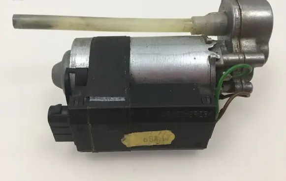 BMW X5 E53 Steering column adjust motor 67646903946