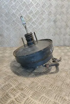 Nissan Terrano Brake booster JKC7928 M215T817