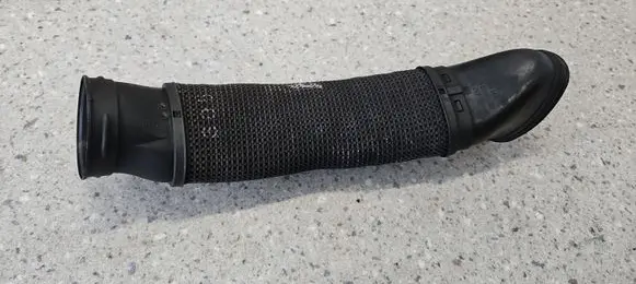 Mercedes-Benz SL R230 Air intake duct part A2730940011 A2720941111 A2730900582