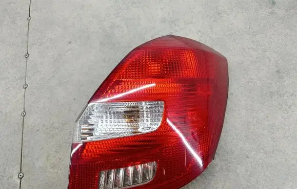Skoda Fabia Mk2 (5J) Rear/tail lights 