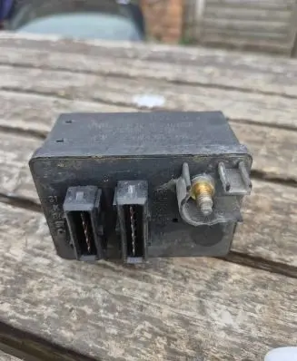 Alfa Romeo 147 Glow plug pre-heat relay 0281003018