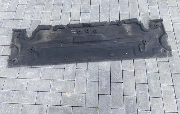 Renault Megane E-Tech Engine splash shield/under tray 758900141R