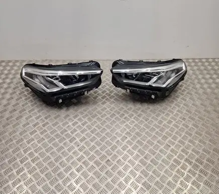 BMW X1 U11 Headlights/headlamps set 5A9A223 5A9A224