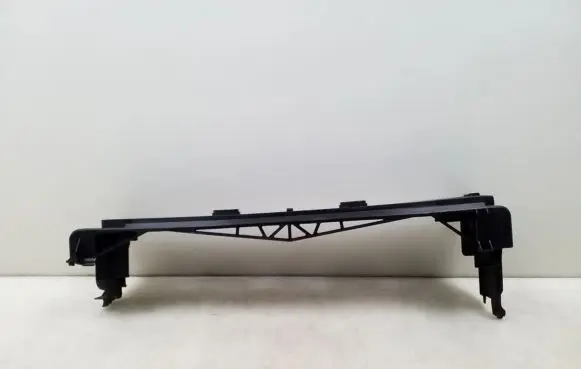 Top upper radiator support slam panel