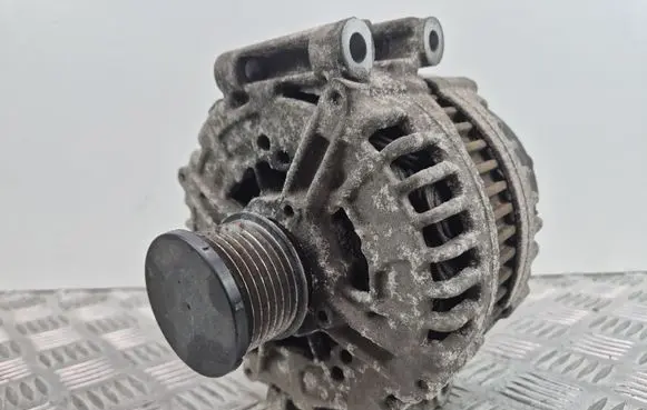 Mercedes-Benz ML W164 Generator/alternator A0141541302