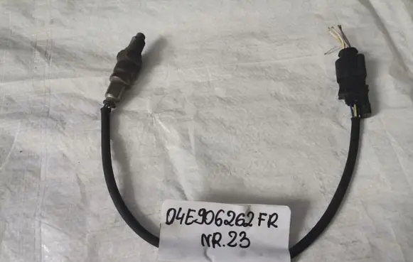 Volkswagen Golf VII Lambda probe sensor 04E906262FR