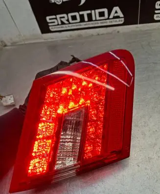 Mercedes-Benz E C207 W207 Tailgate rear/tail lights A2078200364 542501 782003