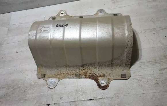Hyundai Kona I Exhaust heat shield K040