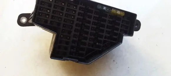 Volkswagen PASSAT B7 Fuse box set
