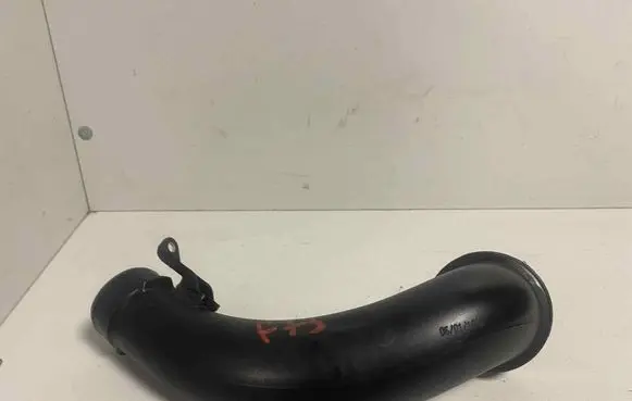 Volvo V70 Intercooler hose/pipe 30774692