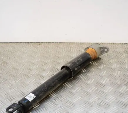 KIA Ceed Rear shock absorber/damper 55300A2020