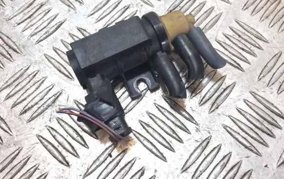 Ford Focus Turbo solenoid valve CM5G9F490AA
