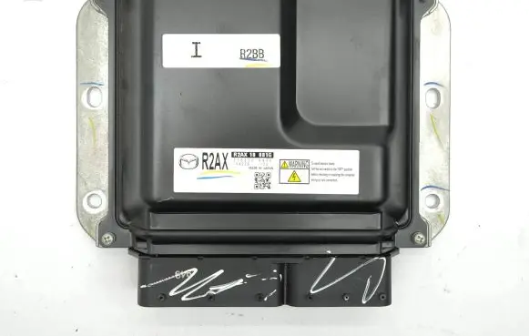 Mazda CX-7 Engine control unit/module R2AX18881G 2758009496 K4238