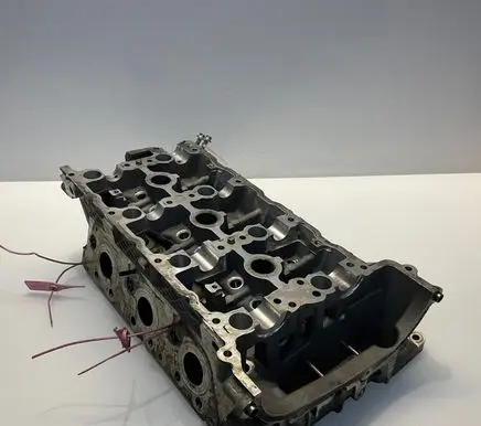 Mercedes-Benz E W211 Engine head R2720162301 2720162301