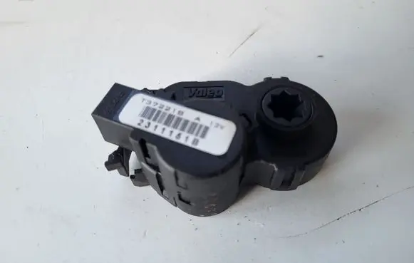 Renault Kadjar A/C air flow flap actuator/motor 2311151B