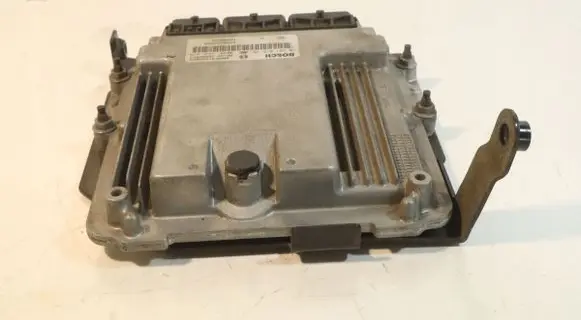 Renault Laguna III Engine control unit/module ECU 0281015781