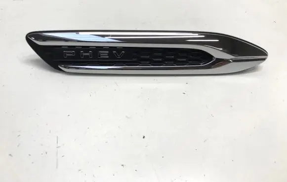 Mazda CX-60 Fender model badge letters KAAA508B