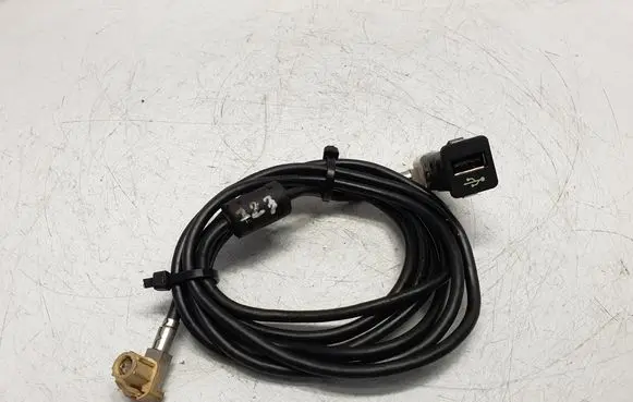 USB socket connector