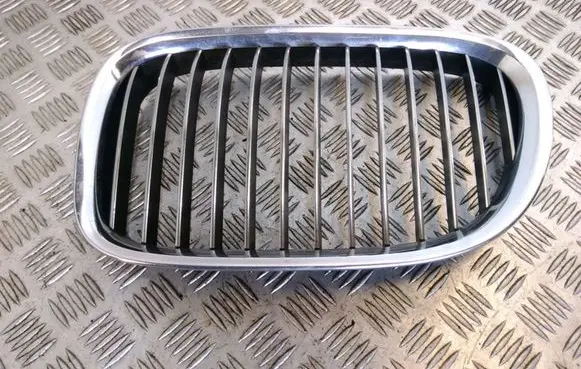 BMW 7 F01 F02 F03 F04 Front bumper upper radiator grill 7211657