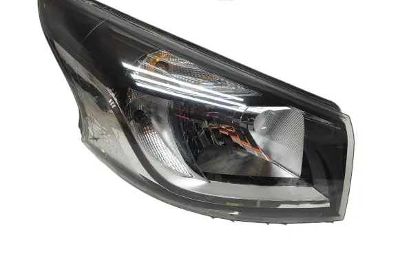 Nissan NV300 Headlight/headlamp