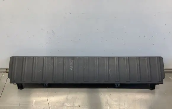 Volvo XC90 Trunk/boot lower side trim panel 08641116