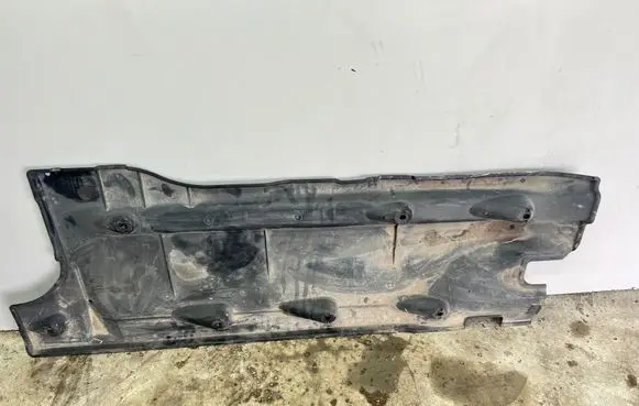 Seat Alhambra (Mk2) Side bottom protection 7N0825202 7N0825202B M7083