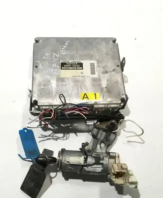 Toyota RAV 4 (XA20) Engine ECU kit and lock set 2120001332 8966142A22 45020423
