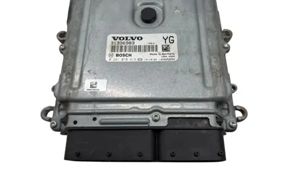 Volvo S80 Engine control unit/module 31336983 0281018414 1439050580